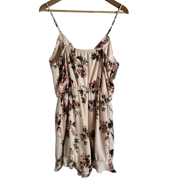 Floral Spaghetti Strap Dress - Picture 5 of 8